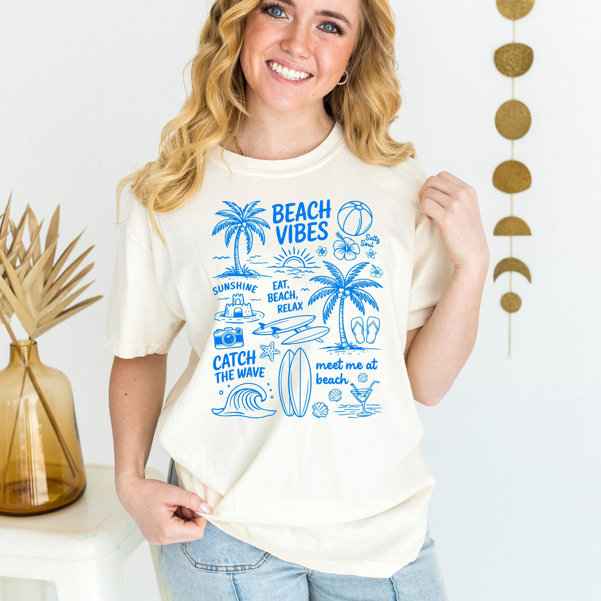 Seashell Shirt Women - Retro Comfort Colors Tee | Soft Cotton Beach Shirt