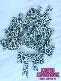 D62 BEADABLE JUMBO SILICONE BOW CREAM LEOPARD (1ct)