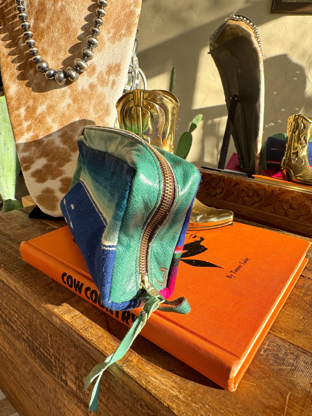The Rail 3 Ranch Makeup Brush Pouch