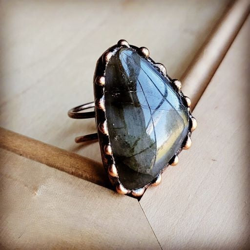 Genuine Labradorite Ring set in Antique Copper 012x