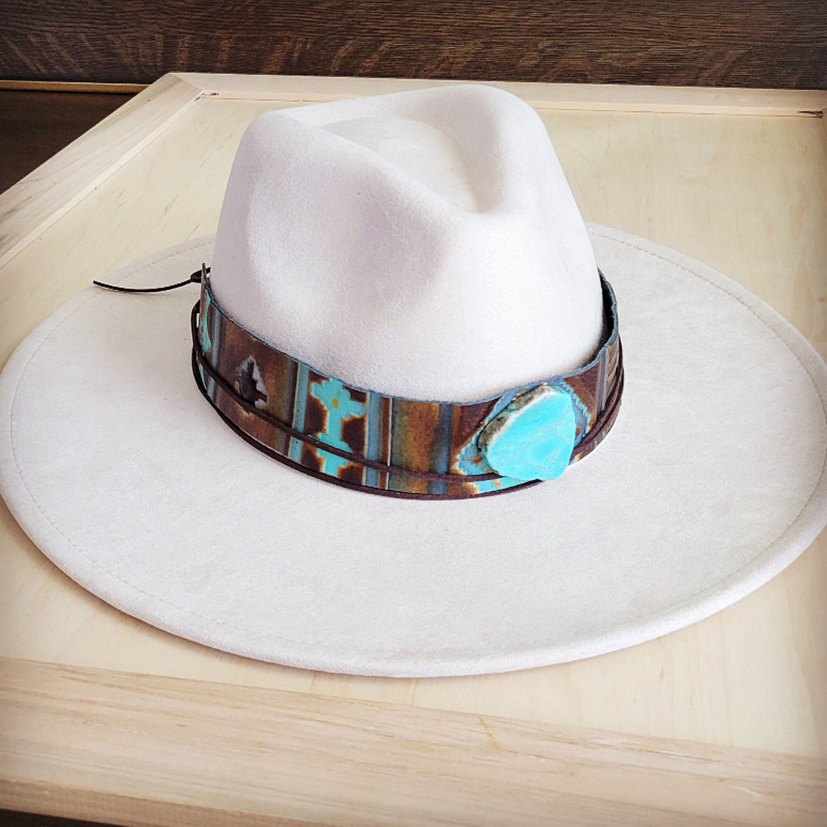 **Wide Genuine Leather Blue Navajo Hat Band Only w/ Turq 953j