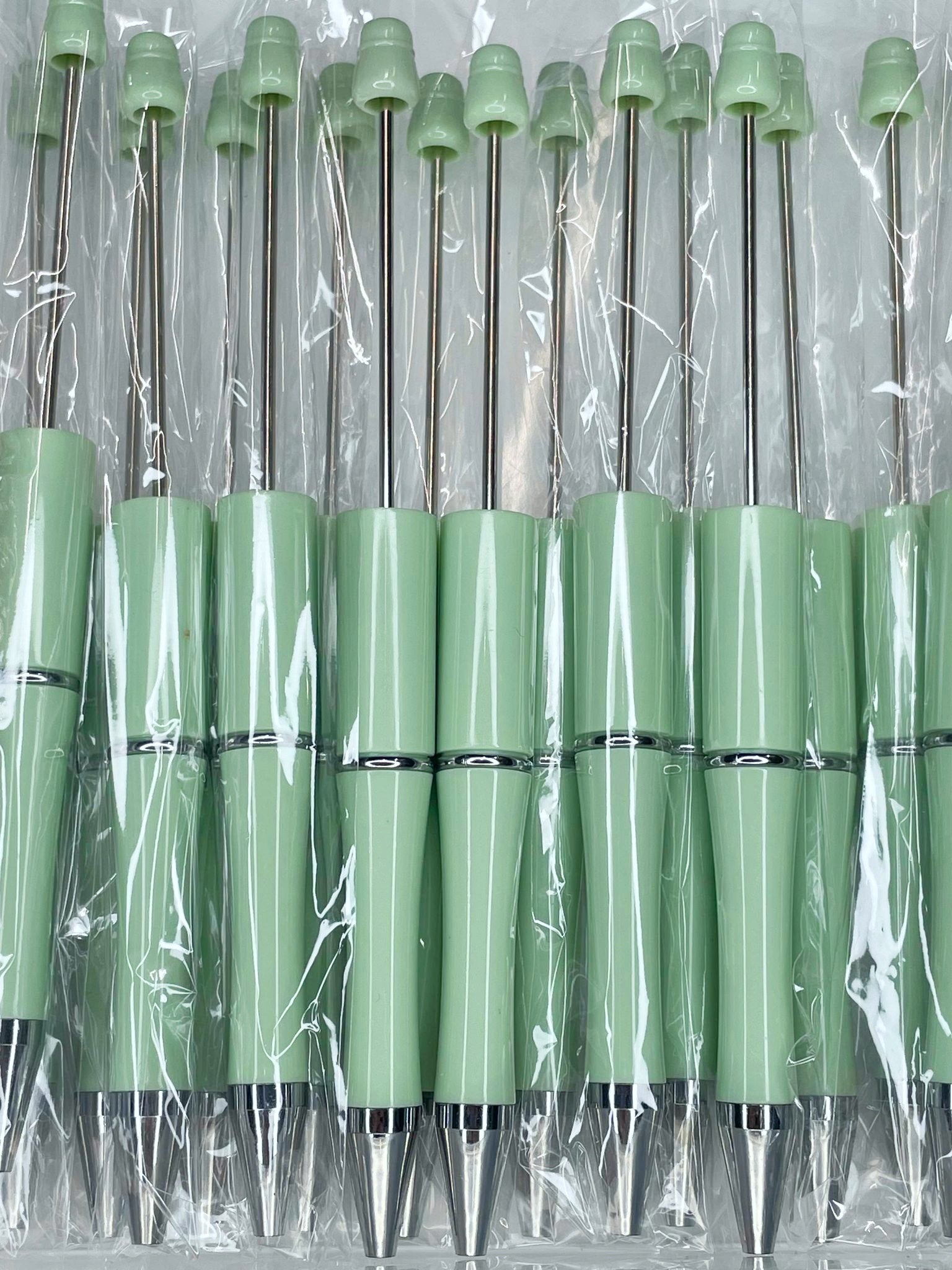 BEADABLE PLASTIC PEN SOLID GRACEFUL GREEN B30 (1ct)