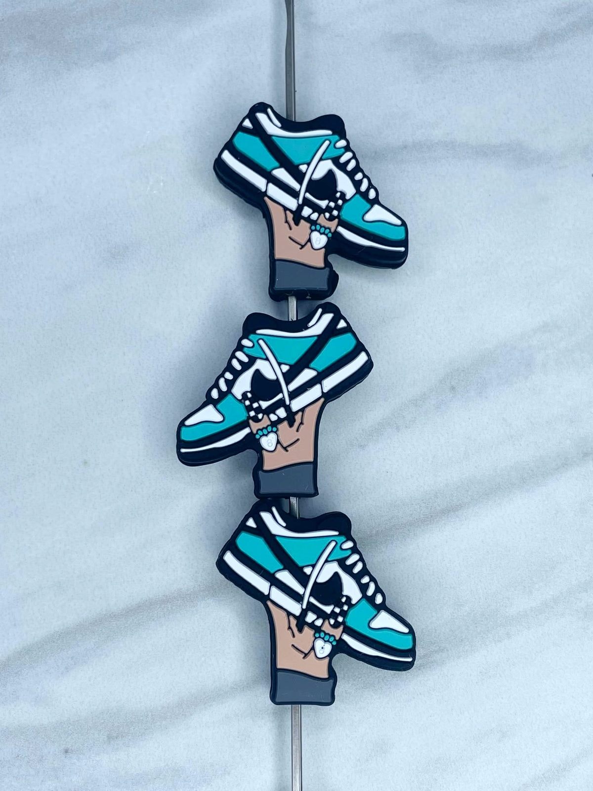 CUSTOM SNEAKER SILICONE FOCAL D324 (1ct)