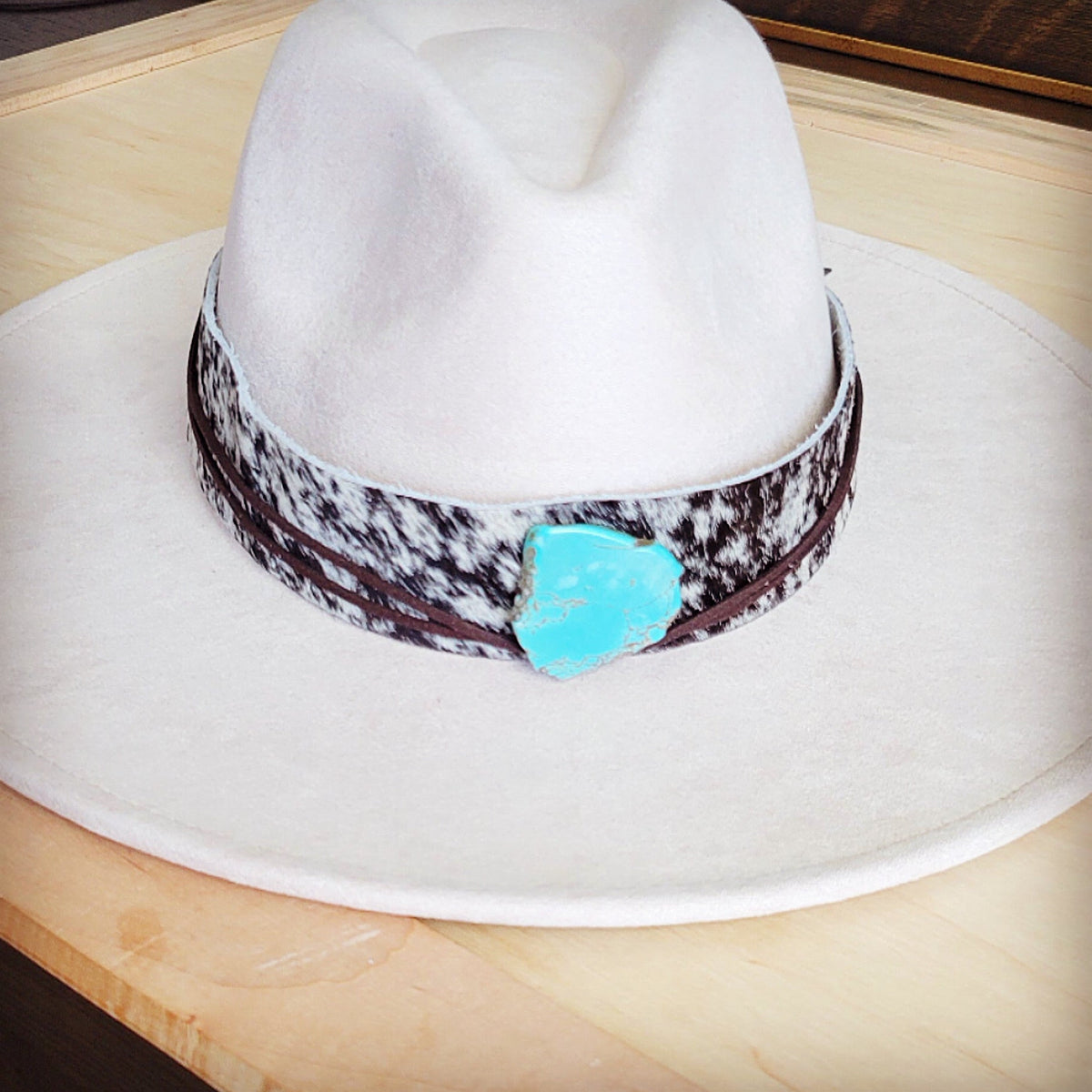 **Wide Genuine Leather Black Spotted Hat Band Only w/ Tur 953k