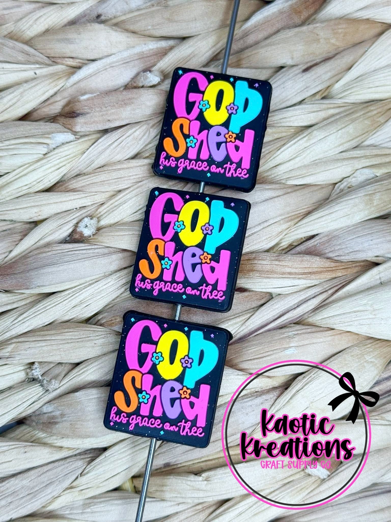 GOD SHED HIS GRACE ON THEE SILICONE FOCAL D513 (1ct)
