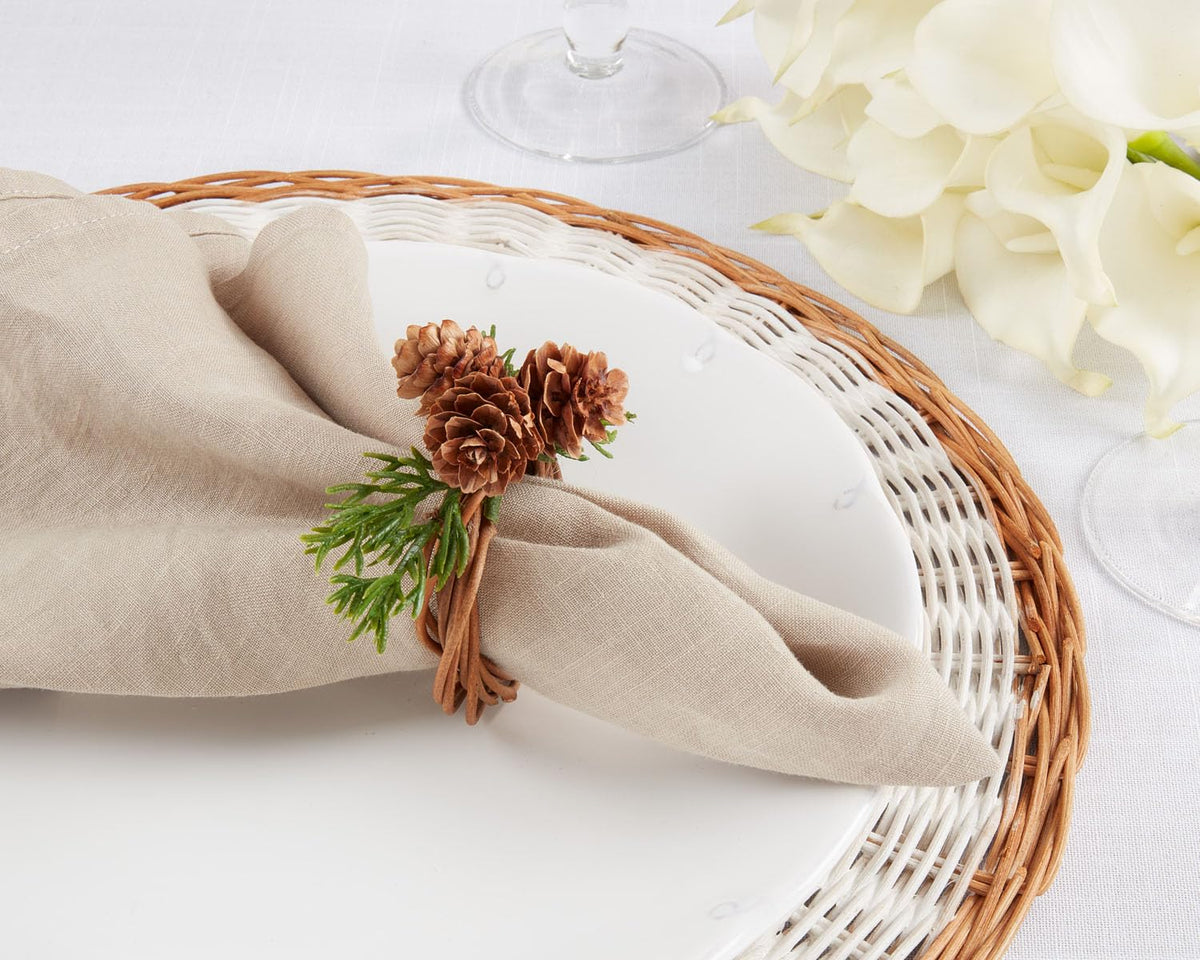 Fennco Styles Woodland Pine Cone Decorative Napkin Rings, Set of 4 - Brown Rustic Holiday Napkin Holders for Dining Room, Banquet, Family Gathering, Christmas and Special Occasion