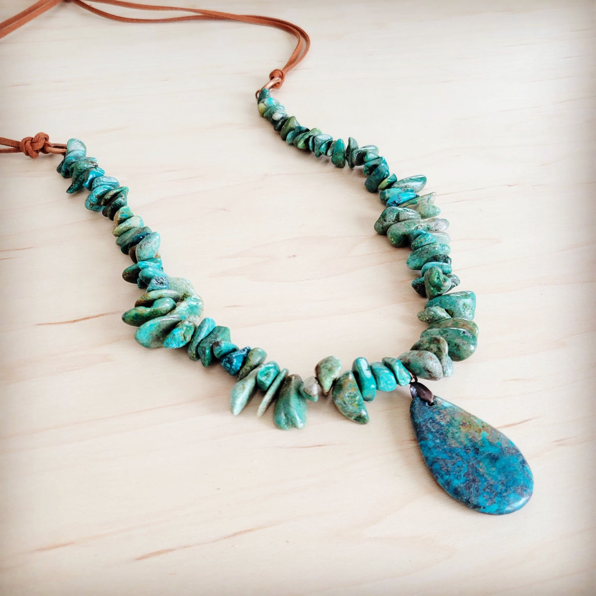 **Natural Turquoise Chunky Necklace with Large Natural Pendant 250f