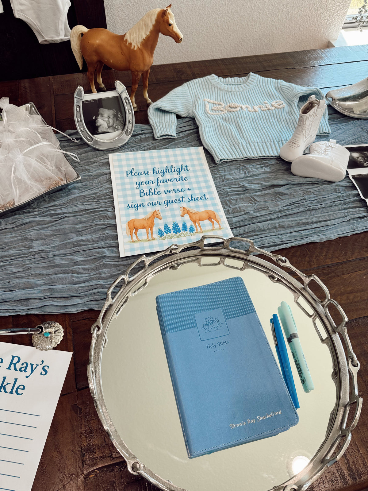 The Horseshoe Picture Frame