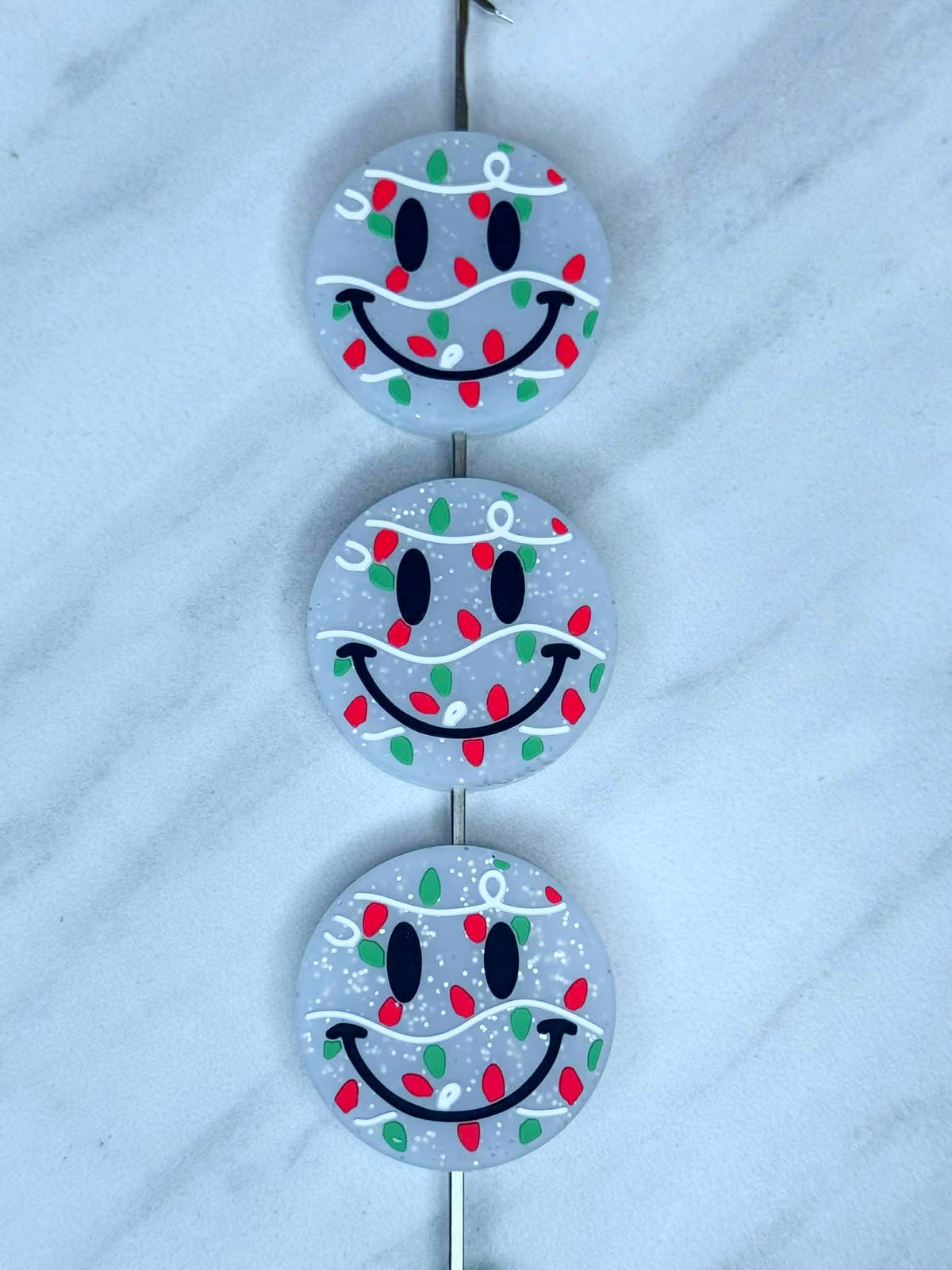 CHRISTMAS SMILE FACE SILICONE FOCAL D404 (1ct)