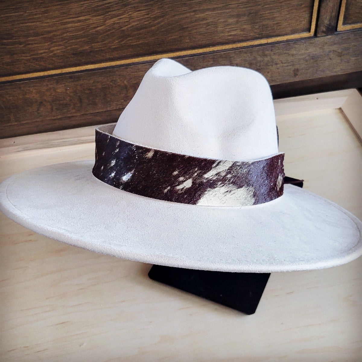 **Wide Genuine Hair Hide Silver Metallic Hat Band OnlyOnly 953z