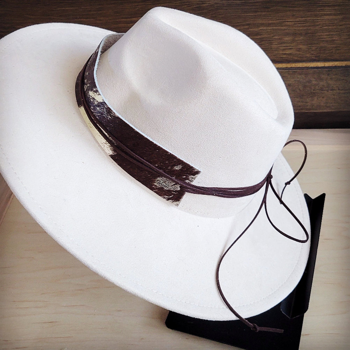 **Wide Genuine Hair Hide Silver Metallic Hat Band OnlyOnly 953z