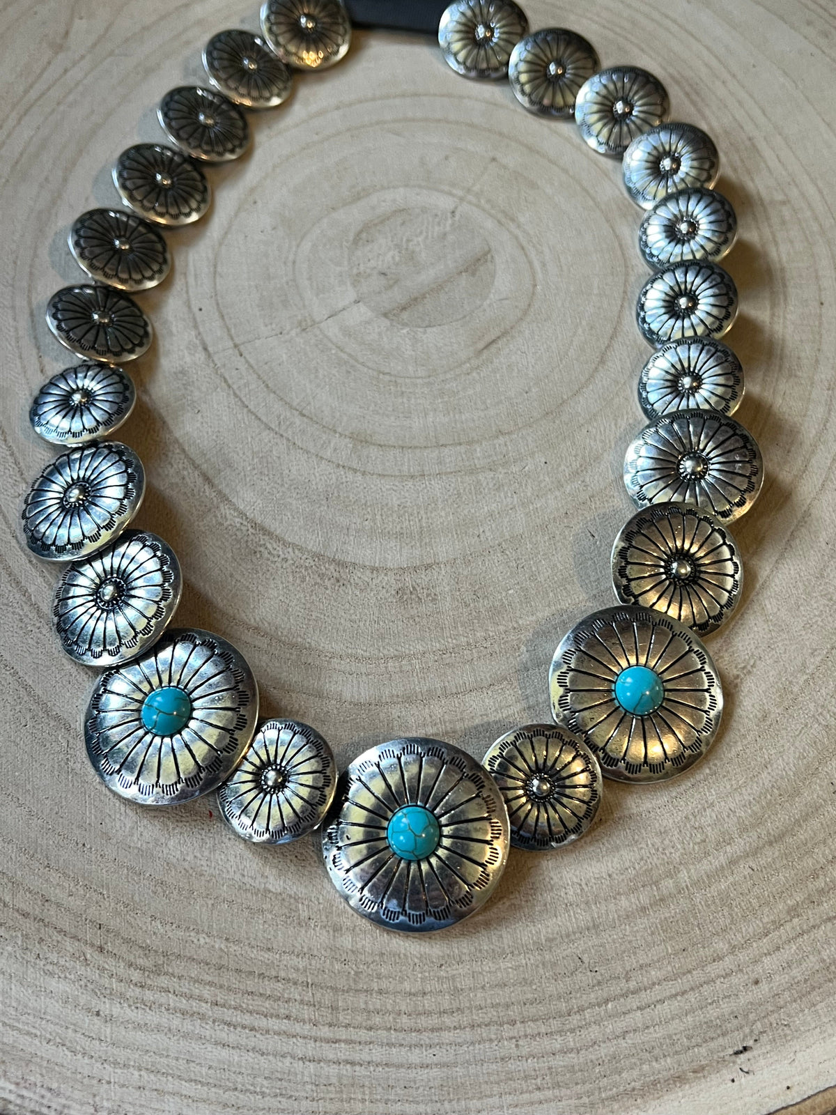 Western Overlapping Concho Necklace with Faux Turquoise — 18 Inch Southwestern Statement