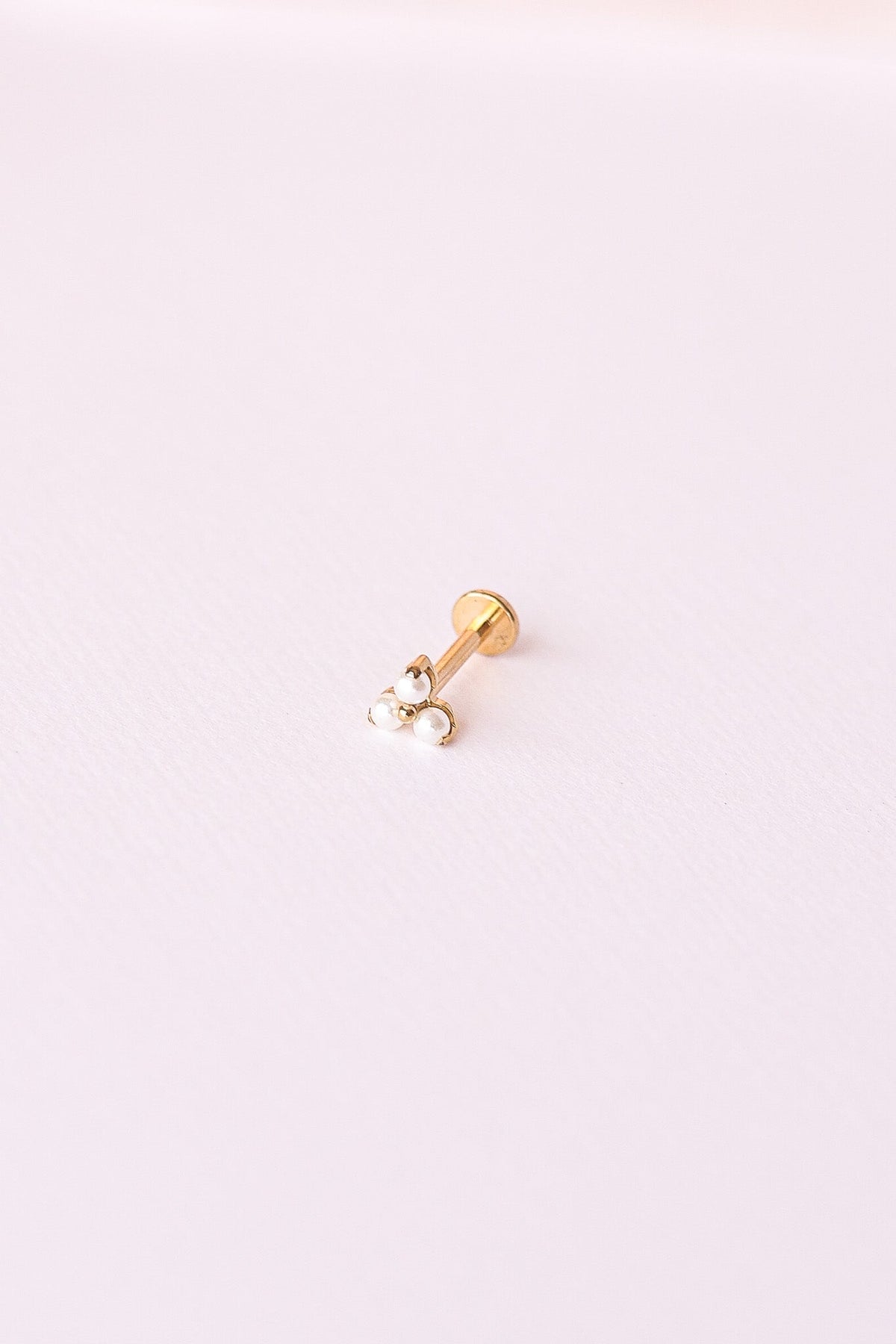 Pearl Trio Flat Back Stud