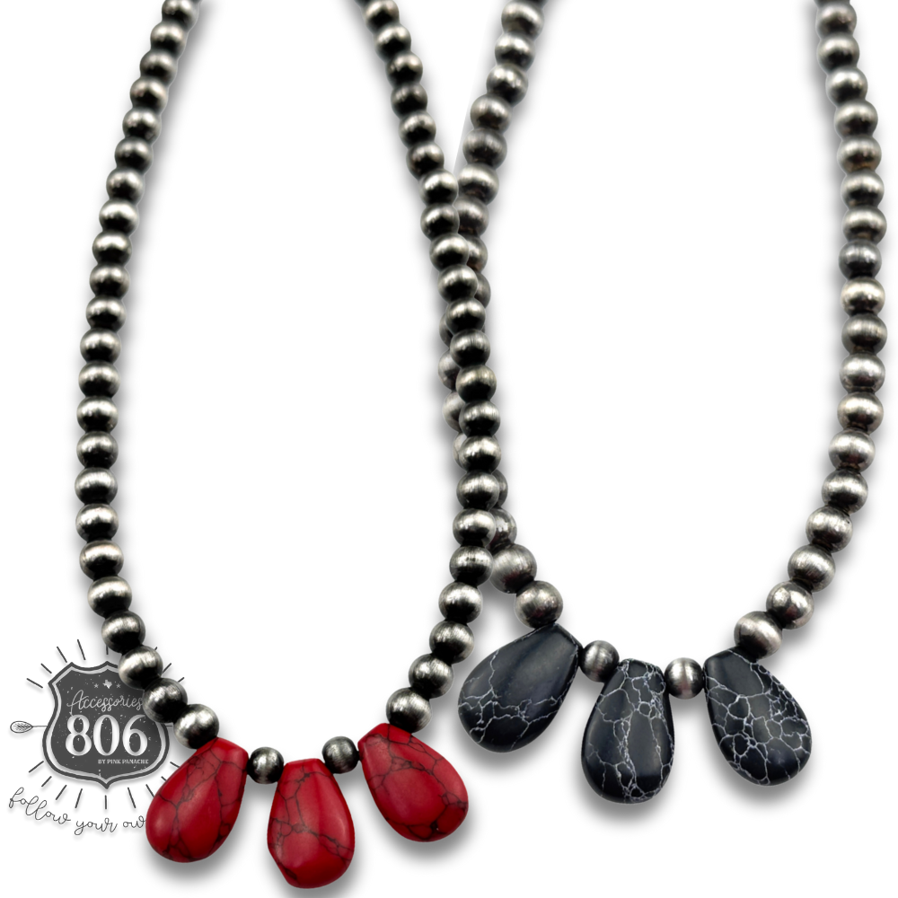 Three stone teardrop necklace