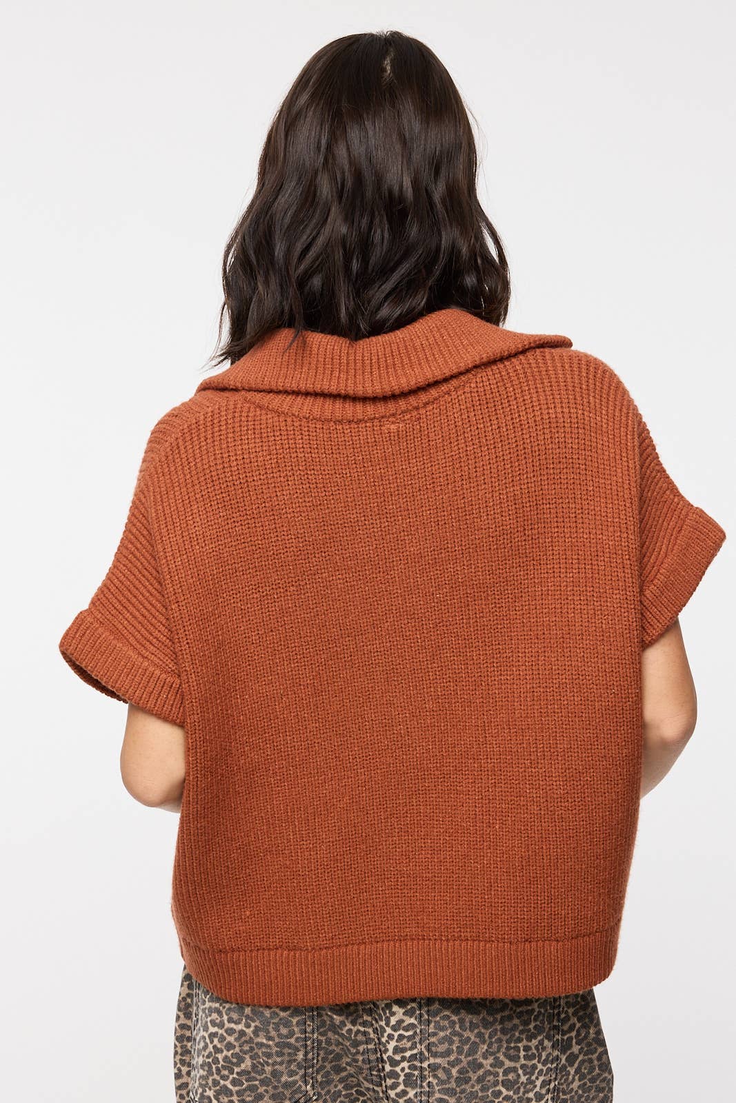 Wishlist Apparel Rust Half-Zip Pullover Western Sweater — Short Sleeve with Classic Collar Relaxed Fit