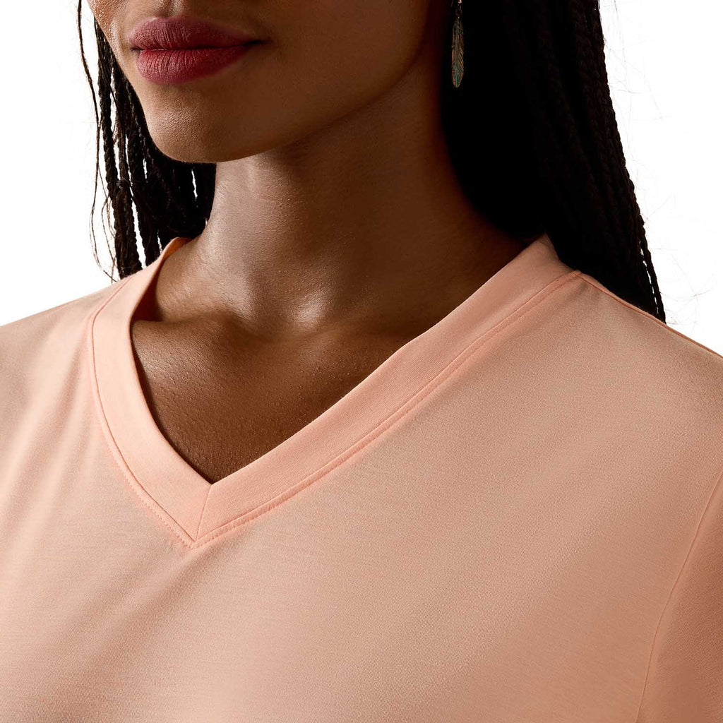 Ariat Women's Compass V-Neck T-Shirt - Quarter Circle AK Boutique