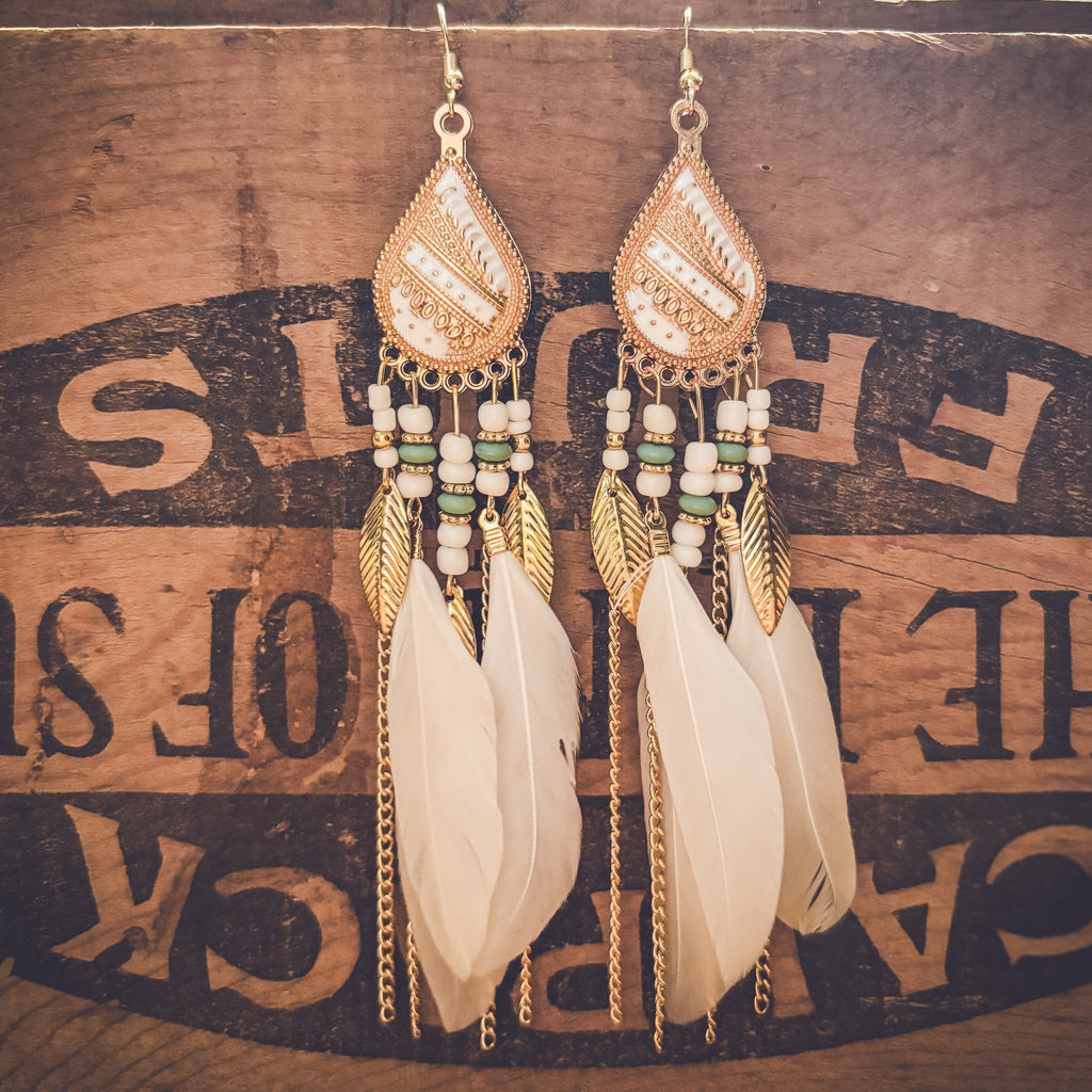 Beautiful White Boho Feather Earrings - Quarter Circle AK Boutique
