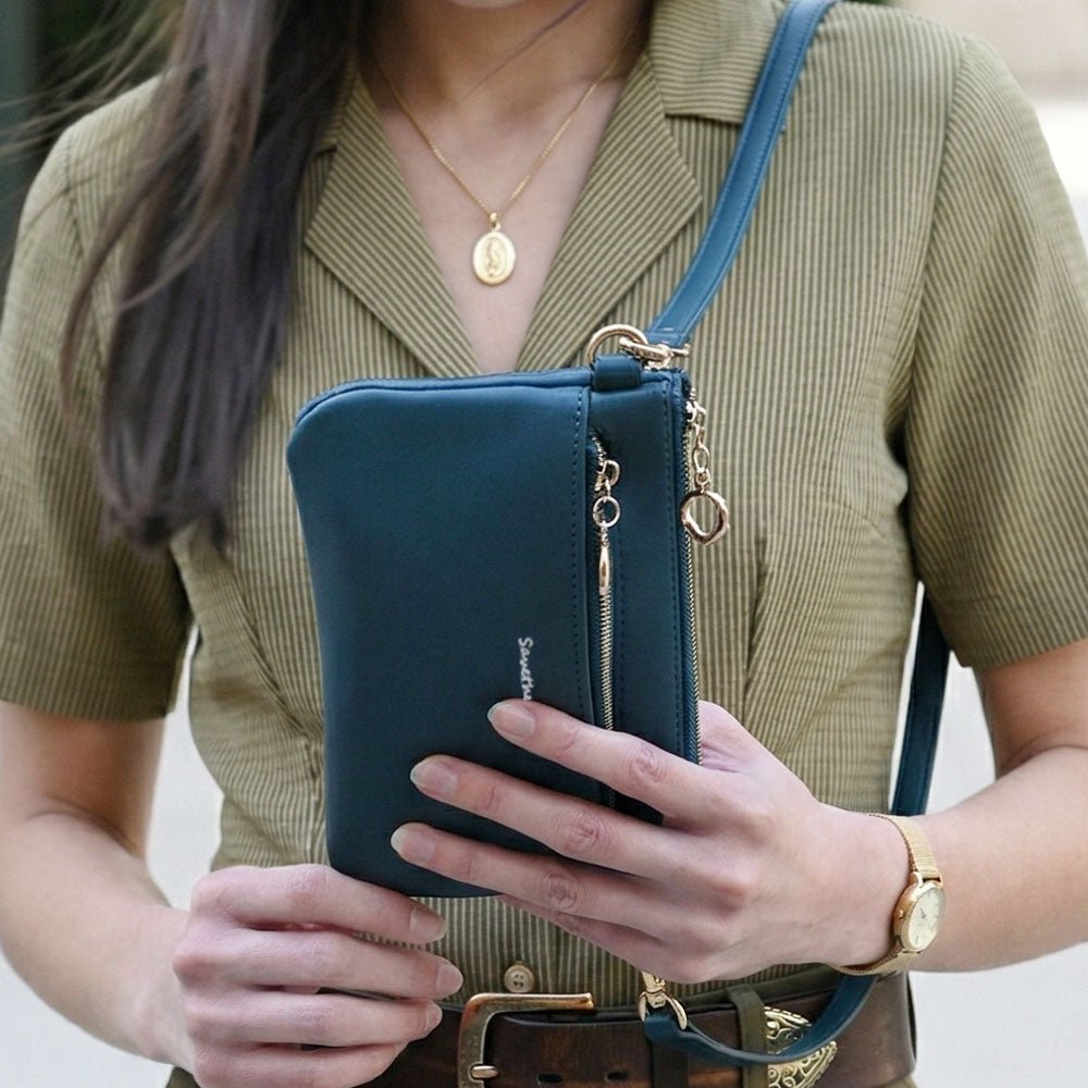 Bella RFID Touch Screen Purse - Quarter Circle AK Boutique