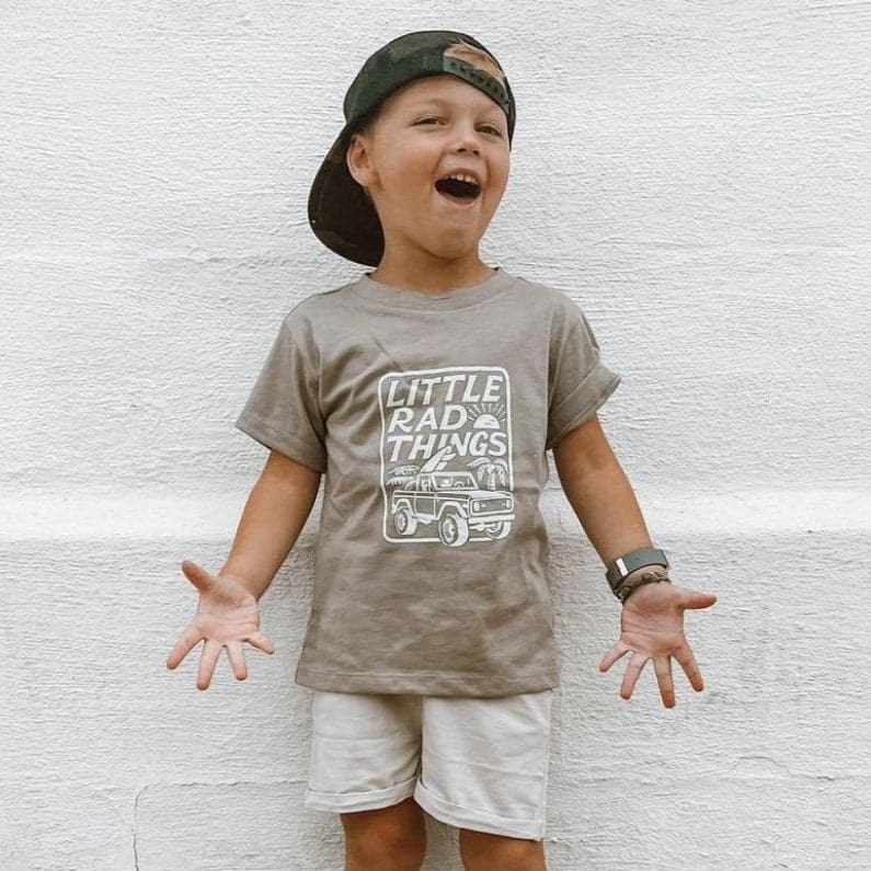 THE BRONCO LITTLE RAD THINGS TEE