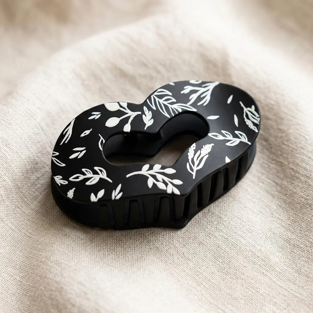 Sage and Stem Heart Claw Clip