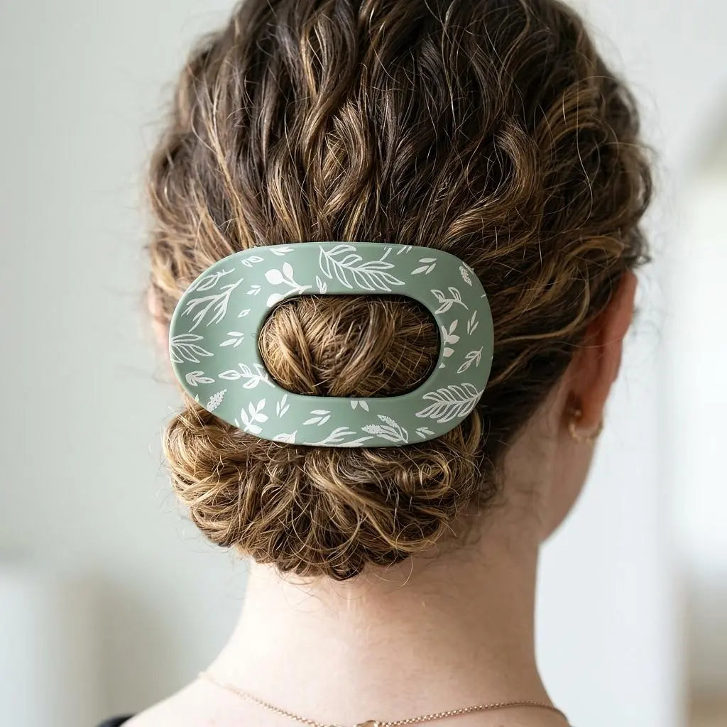 Sage and Stem Stylish Claw Clip