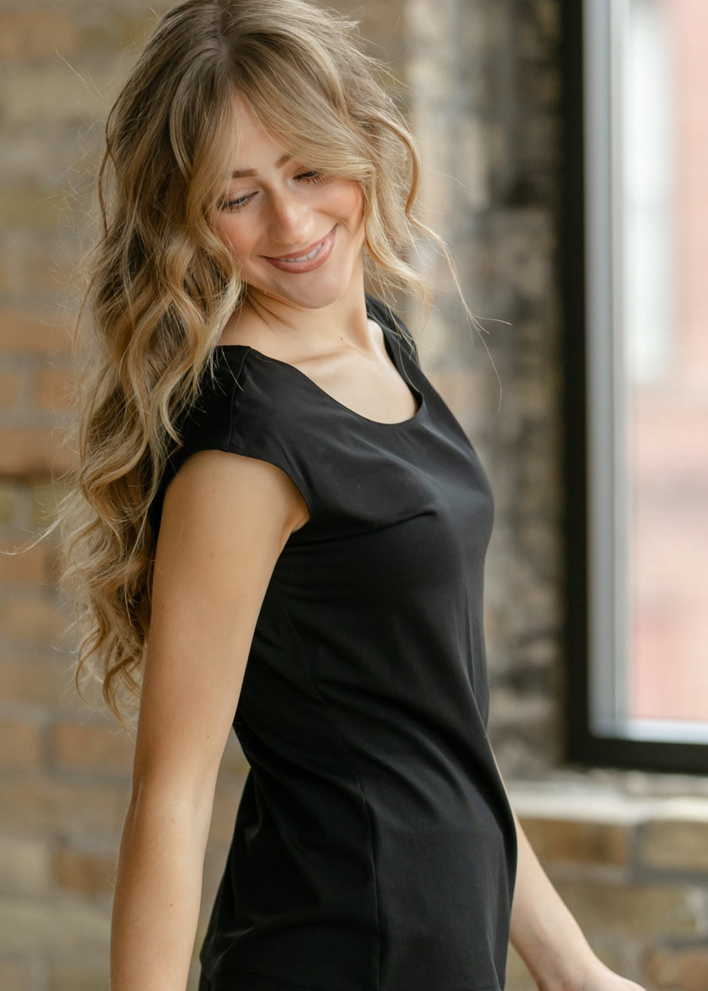 Classic Black Cap Sleeve Tank - Quarter Circle AK Boutique