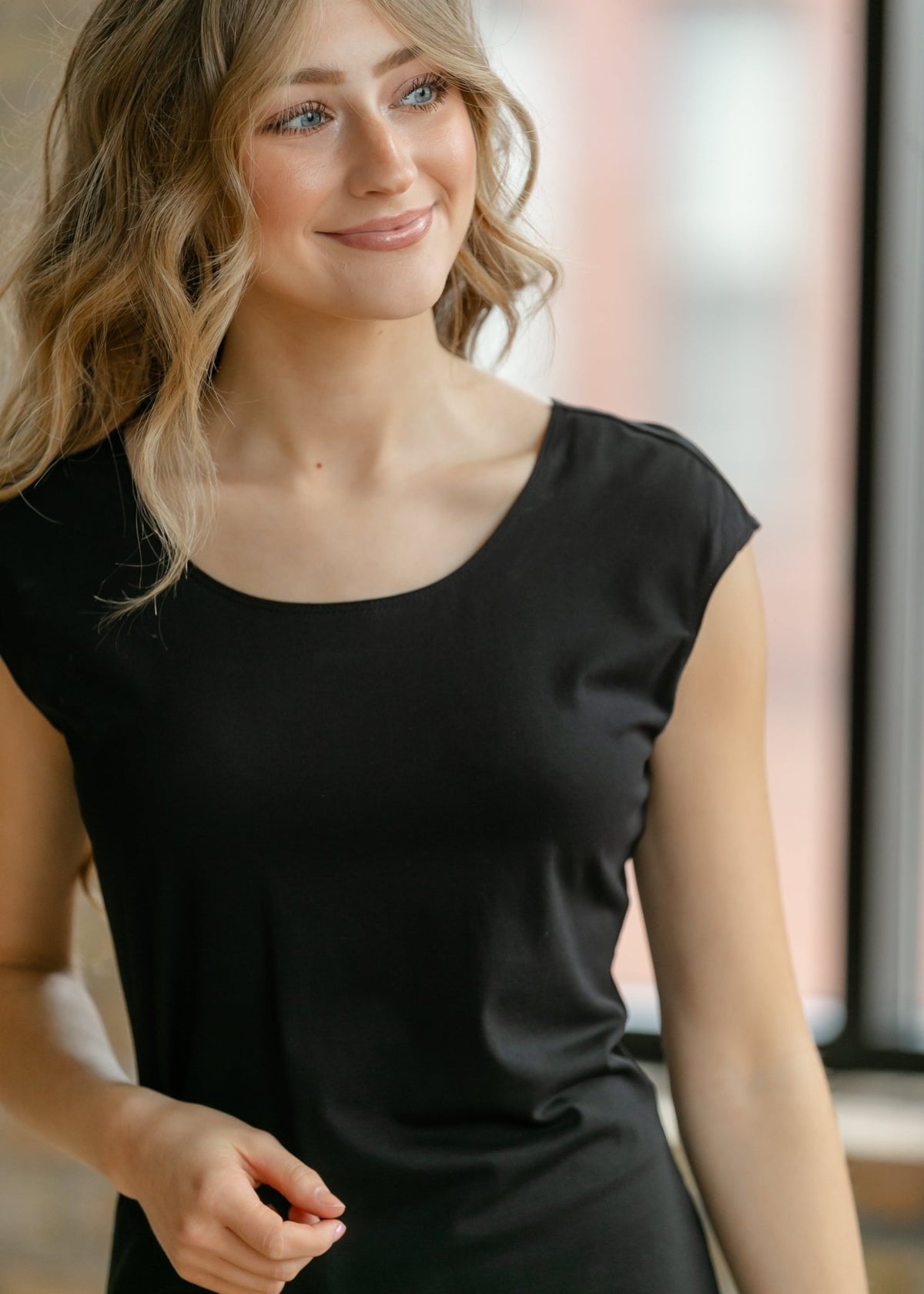 Classic Black Cap Sleeve Tank - Quarter Circle AK Boutique