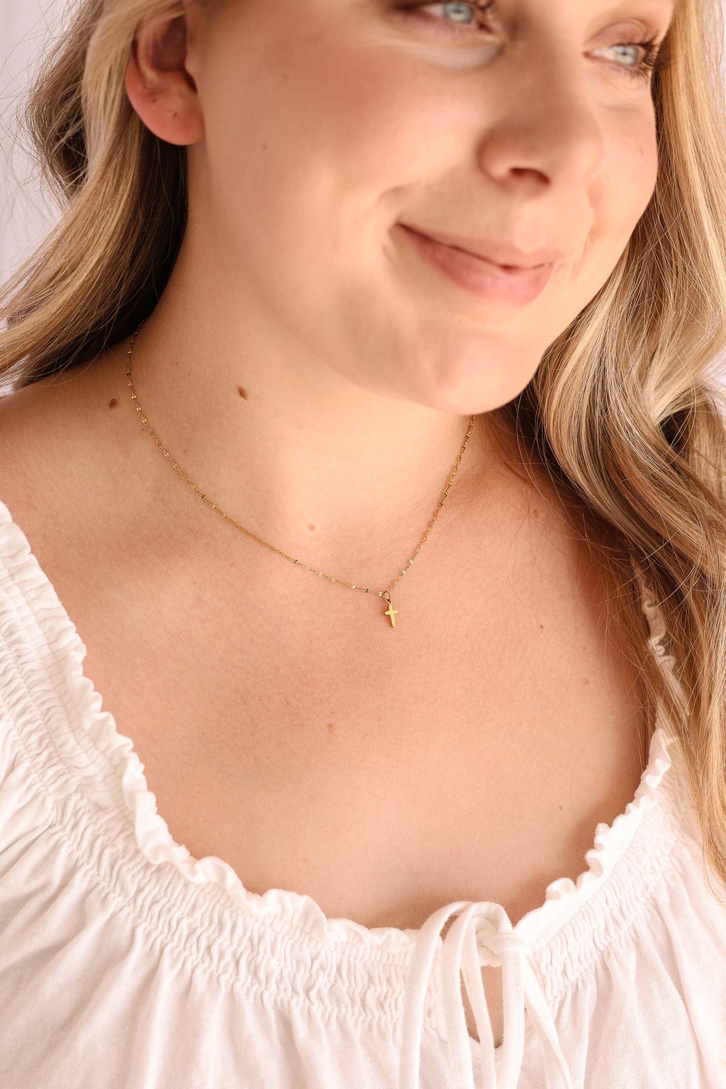 Dainty Cross Necklace - Quarter Circle AK Boutique