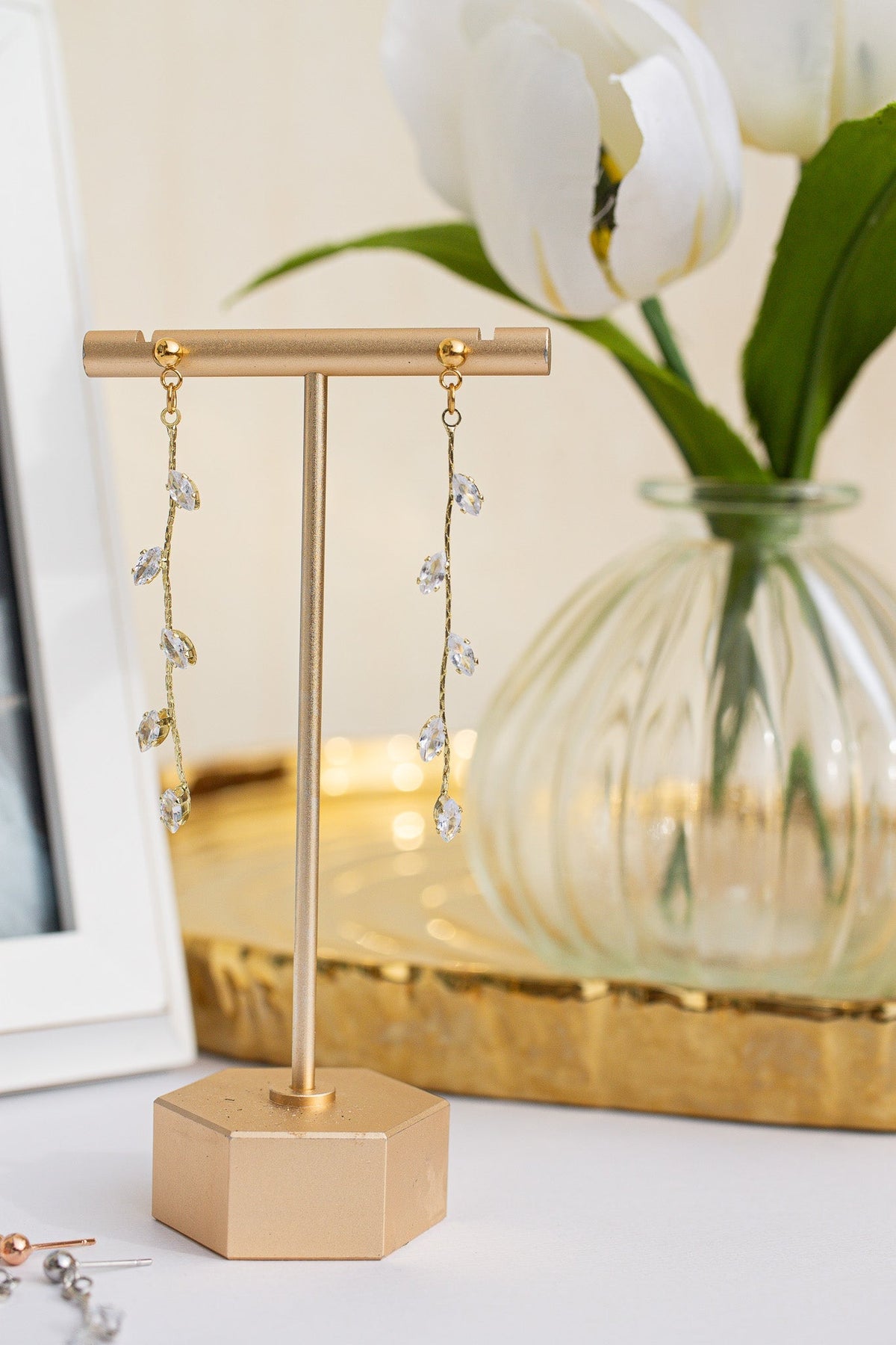 Daphne Dangle - Quarter Circle AK Boutique