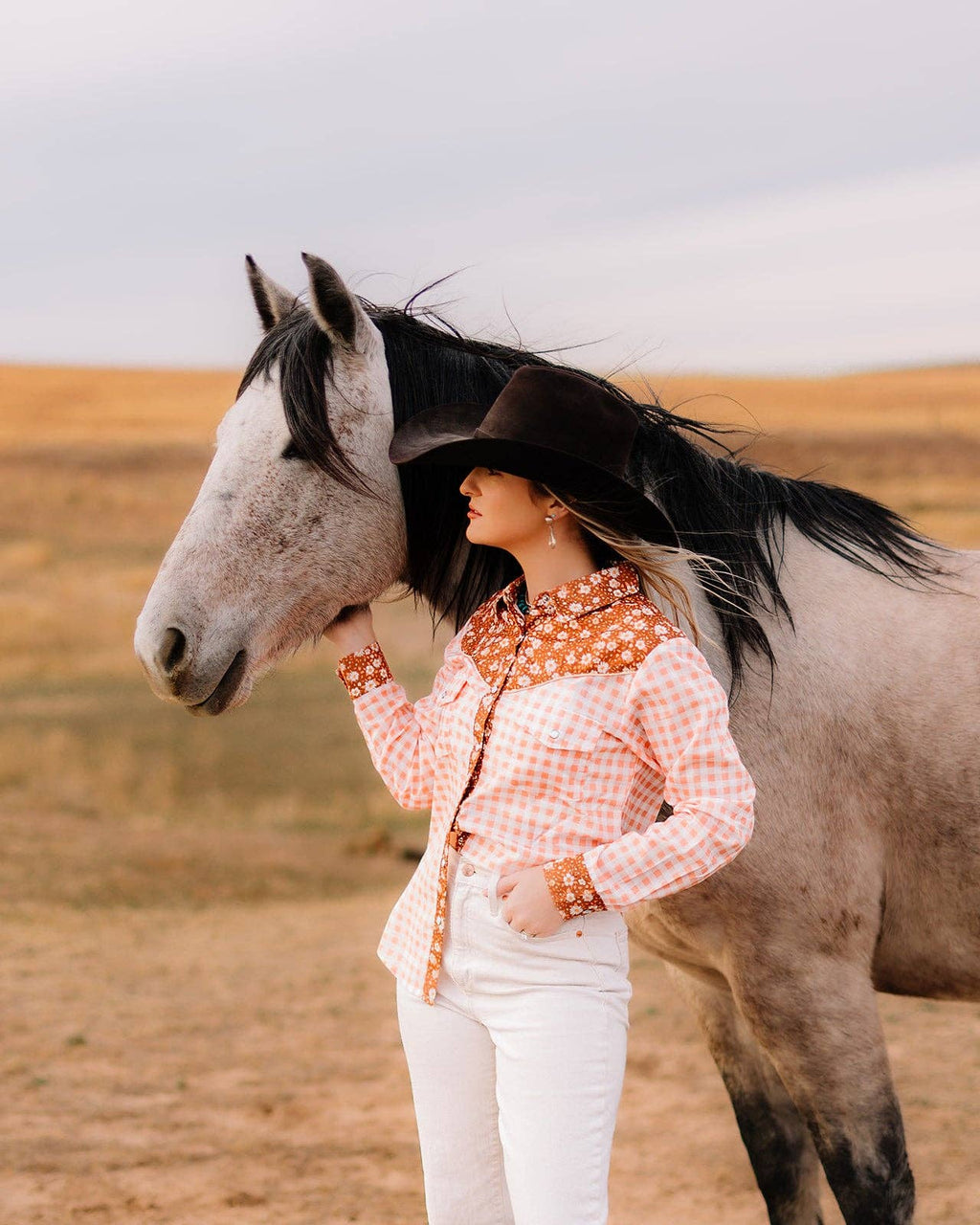 "Howdy Hanny Ditzy Daisy" Western Long Sleeve Pearl Snap Shirt — Floral Cotton/Poly Cowgirl Charm (Large available)