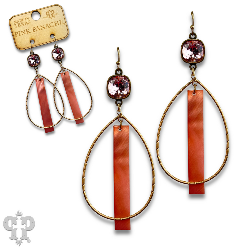 Mother-of-pearl bar teardrop earring with crystals from Swarovski®
