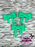 D92 BEADABLE JUMBO SILICONE BOW GREEN SOLID CONFETTI GLITTER (1ct)