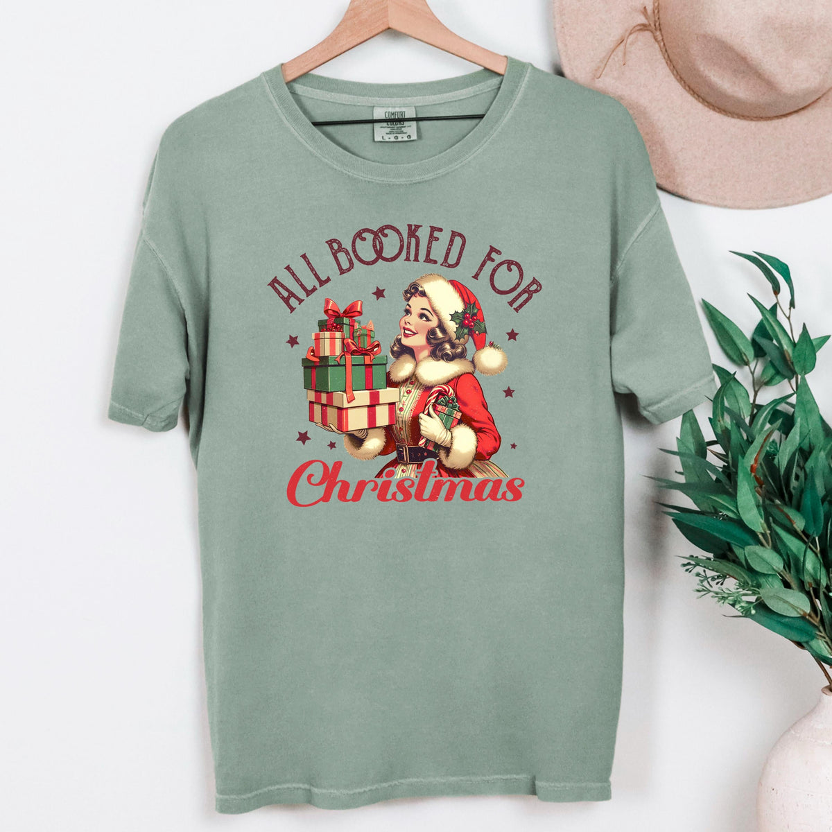Christmas Graphic Tee – Vintage Christmas Shirt With Soft Washed Cotton Comfort
