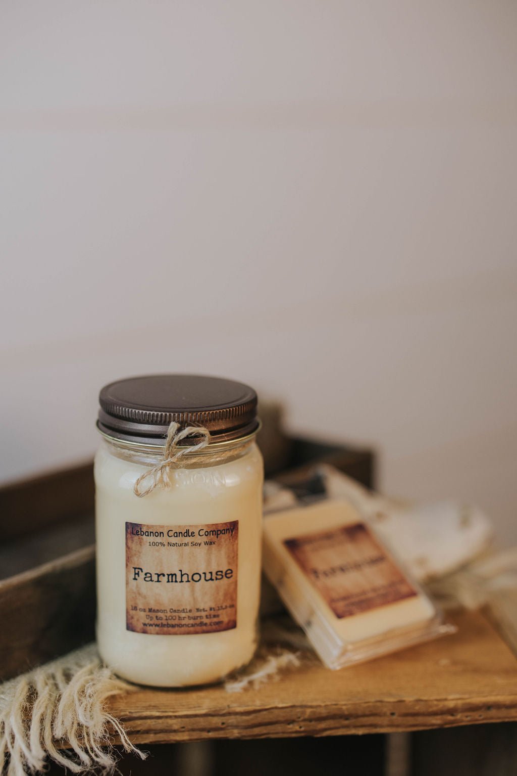 Farmhouse Candle - Quarter Circle AK Boutique
