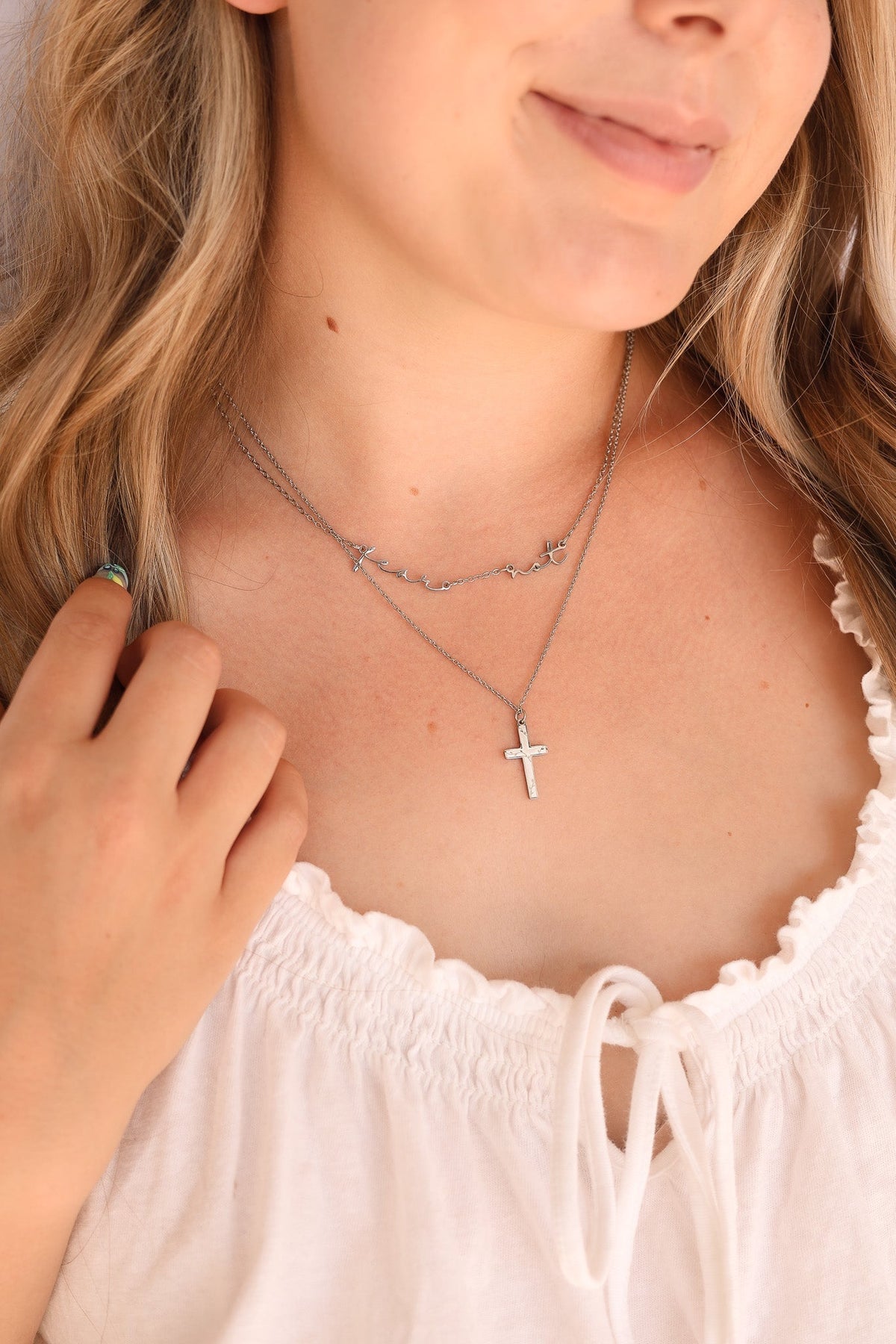 Fear Not Necklace - Quarter Circle AK Boutique