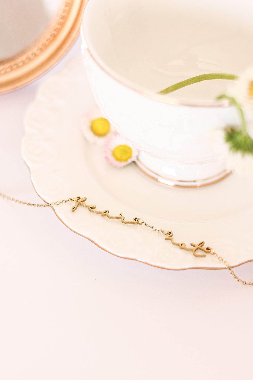 Fear Not Necklace - Quarter Circle AK Boutique