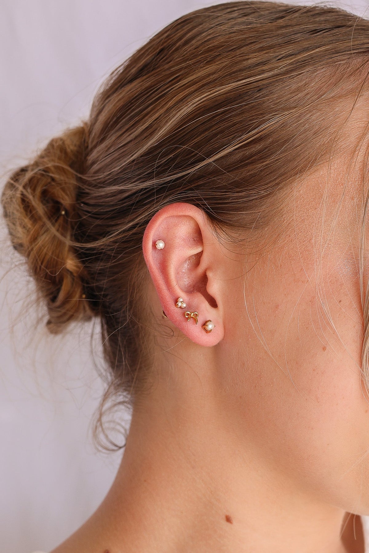 Freshwater Pearl Stud - Quarter Circle AK Boutique