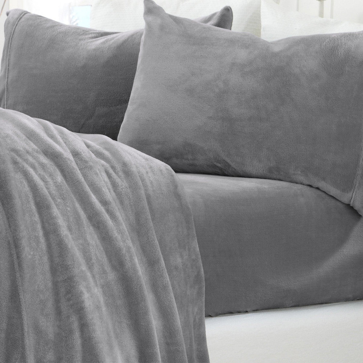 Solid Plush Sheet - Velvet Luxe Collection