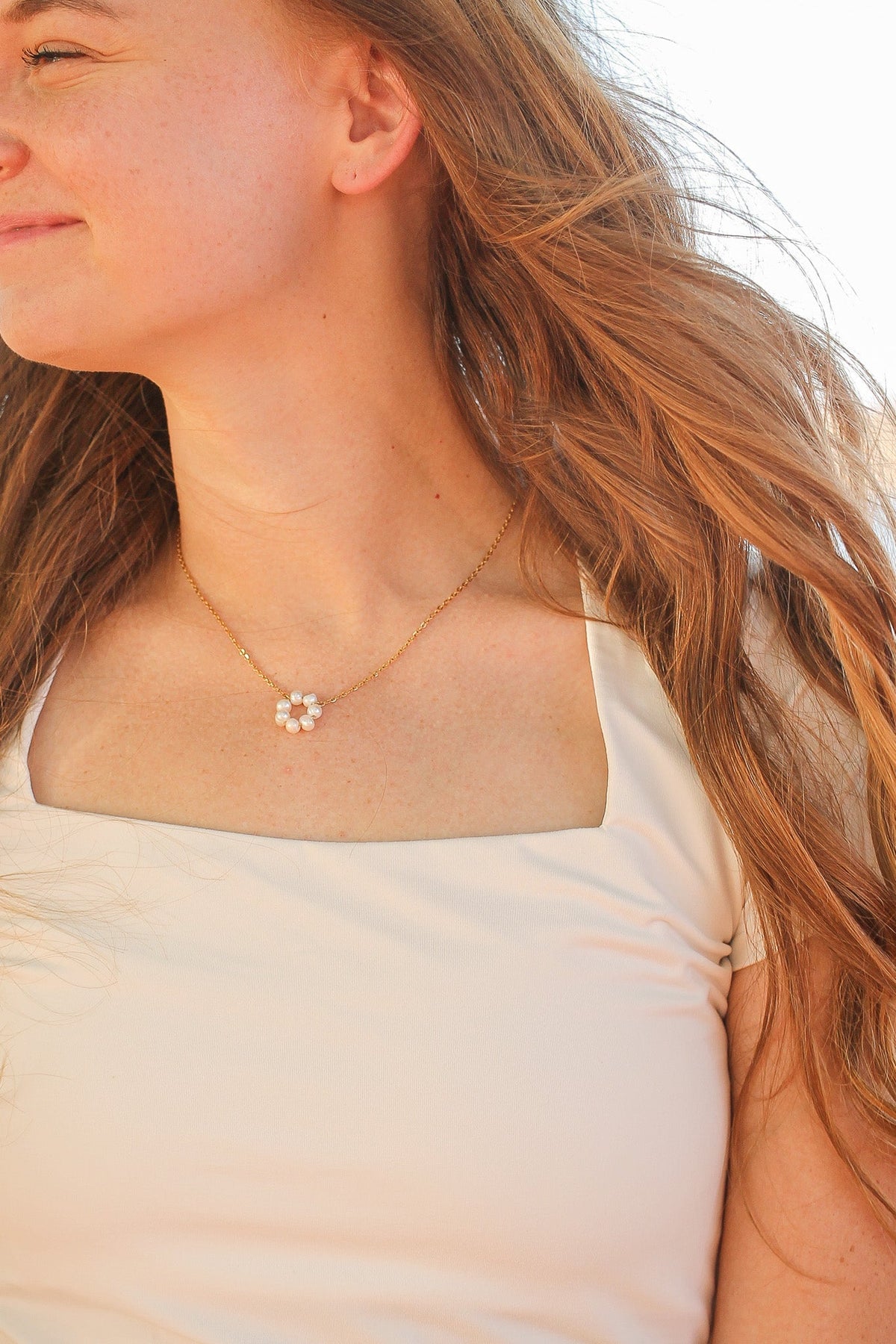 Lucy Necklace in Freshwater Pearl - Quarter Circle AK Boutique