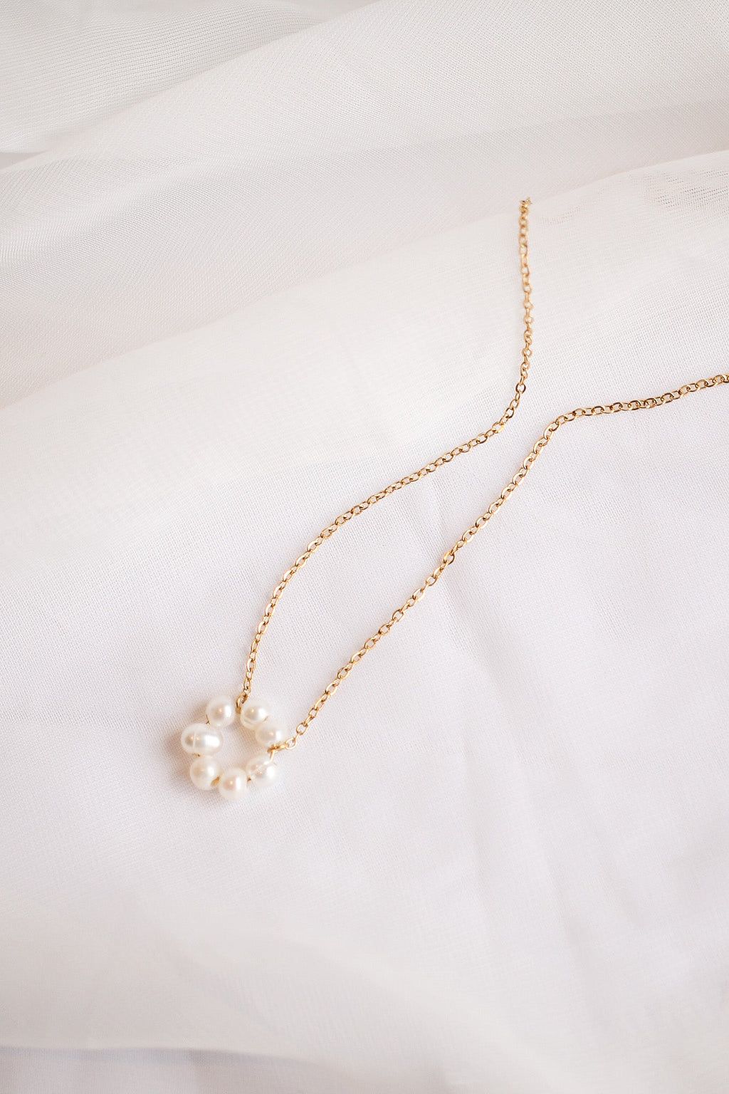 Lucy Necklace in Freshwater Pearl - Quarter Circle AK Boutique