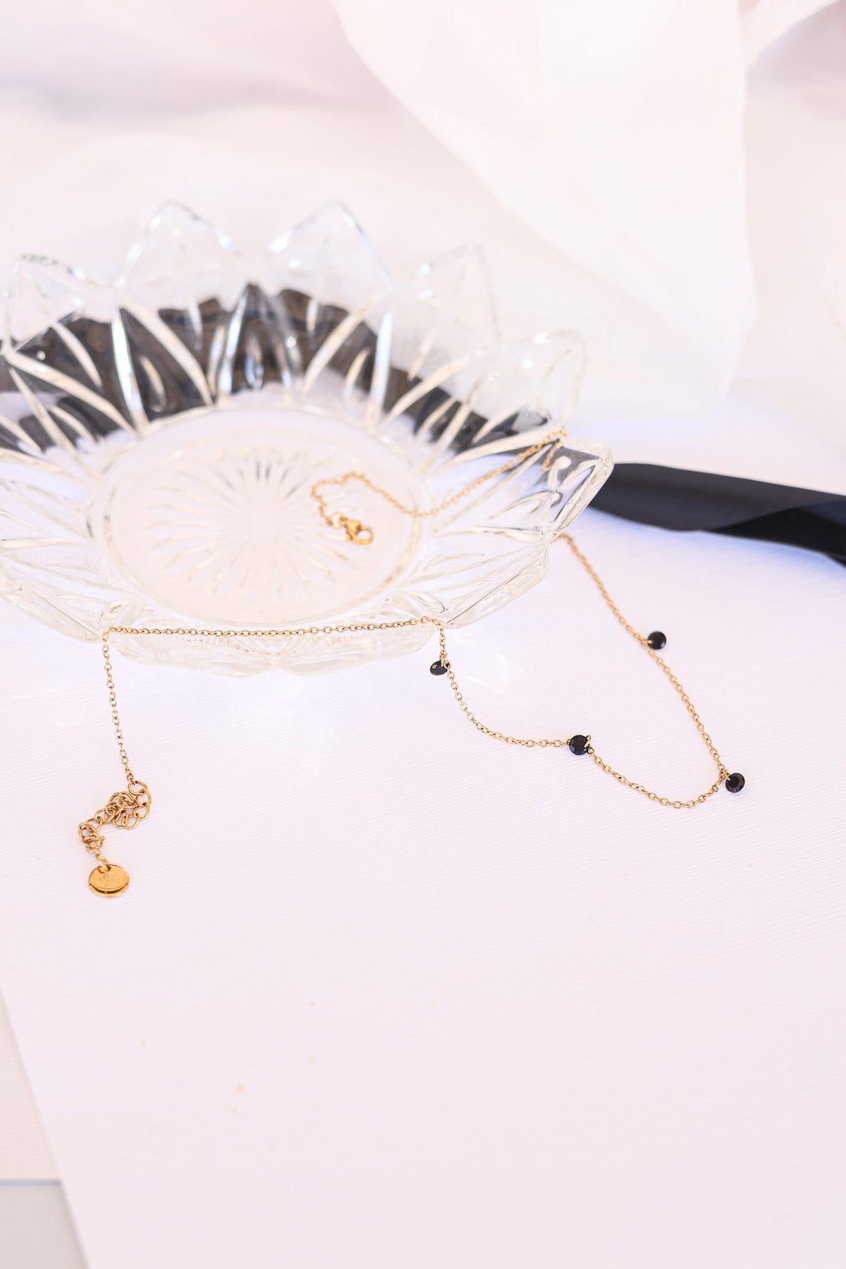 Madison Necklace in Black - Quarter Circle AK Boutique