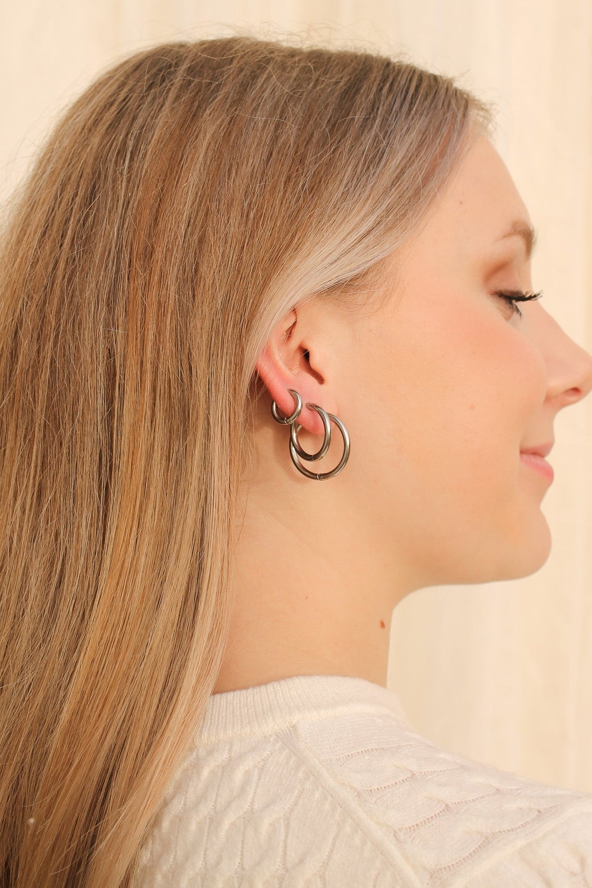 Olivia Hoop - Quarter Circle AK Boutique