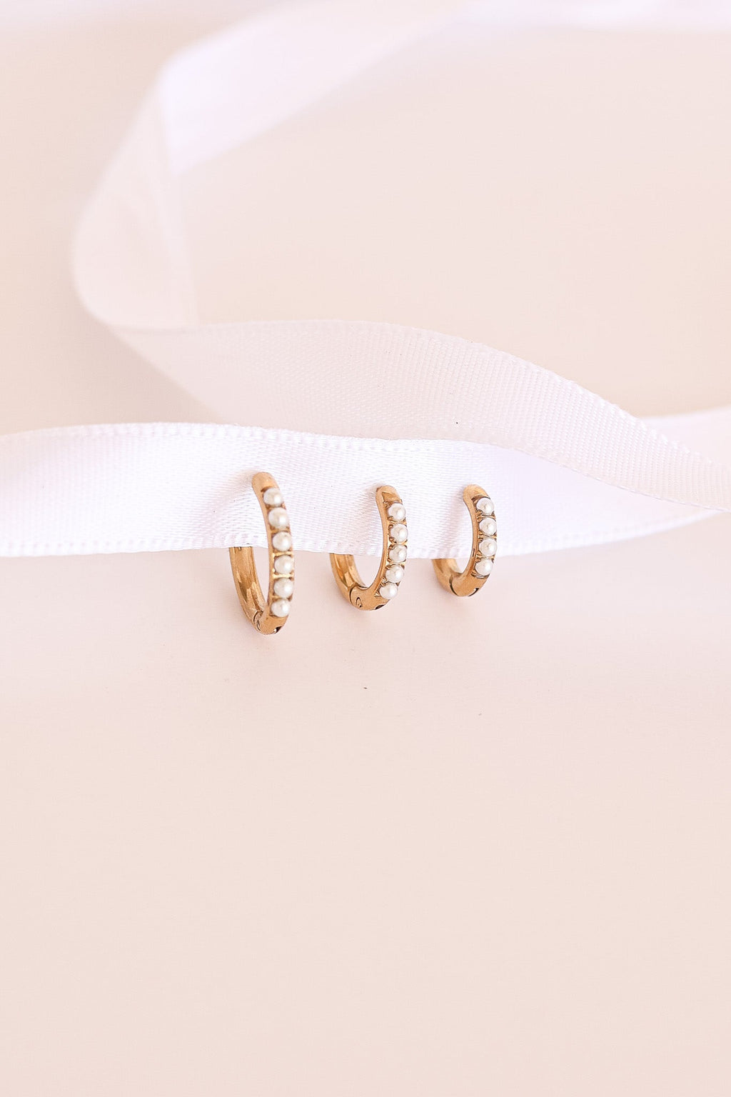 Pearl Micro Hoop - Quarter Circle AK Boutique