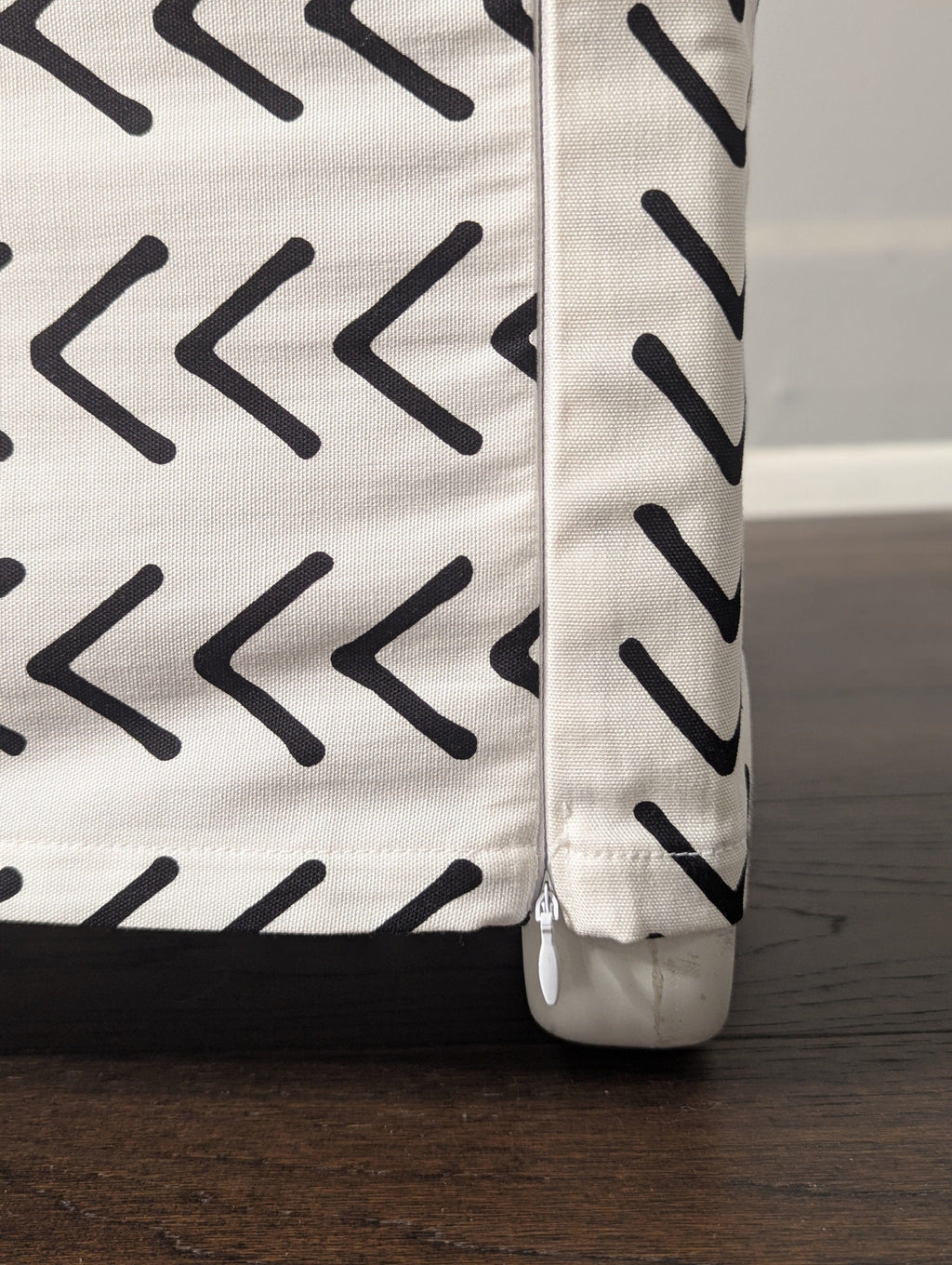 White Boho Mudcloth Slipcover – Compatible with IKEA Knopparp Sofa (2-Seater or 3-Seater)