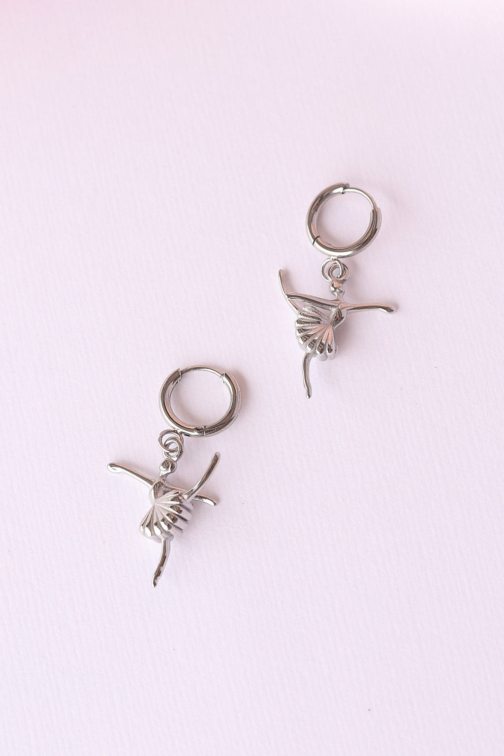 Tiny Dancer Huggie Hoop - Quarter Circle AK Boutique