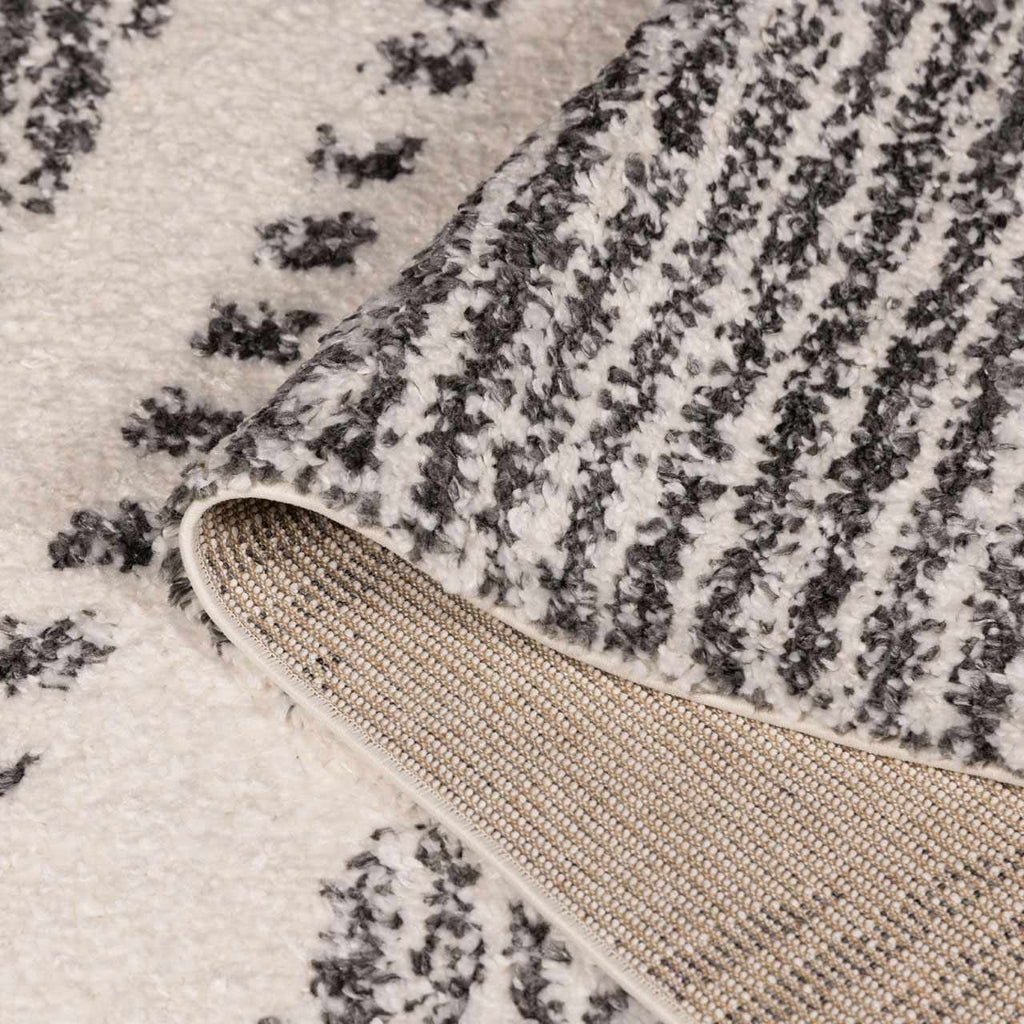 Trunding Plush Area Rug - Quarter Circle AK Boutique