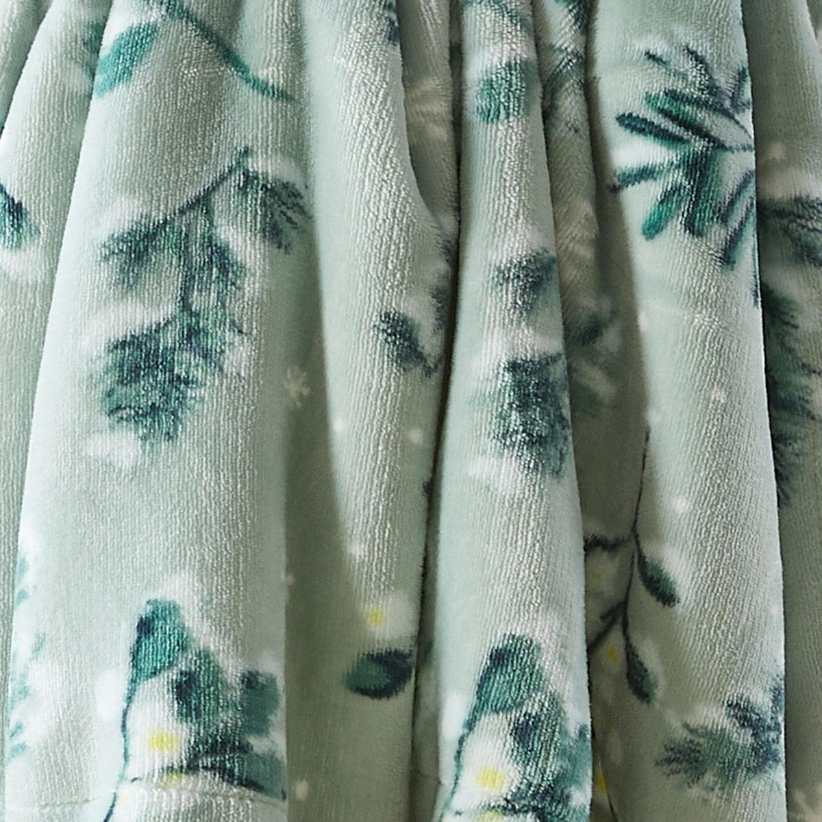 Velvet Plush Sherpa Luxury Bed Blanket - Kinsley Collection - Quarter Circle AK Boutique