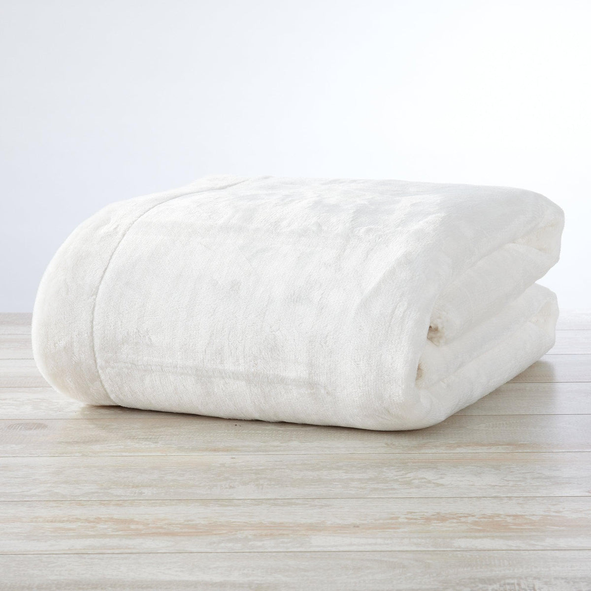 Velvet Plush Sherpa Luxury Bed Blanket - Kinsley Collection - Quarter Circle AK Boutique