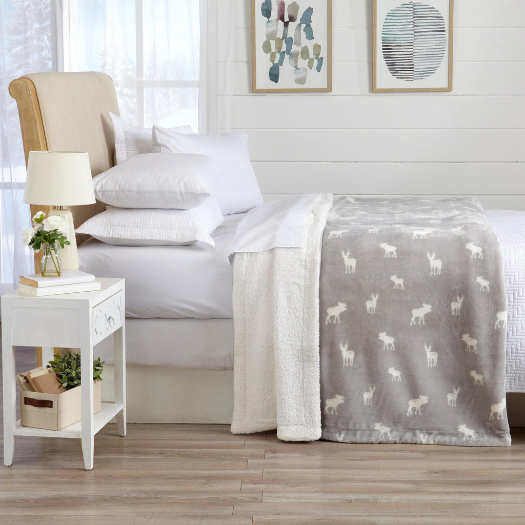 Velvet Plush Sherpa Luxury Bed Blanket - Kinsley Collection - Quarter Circle AK Boutique