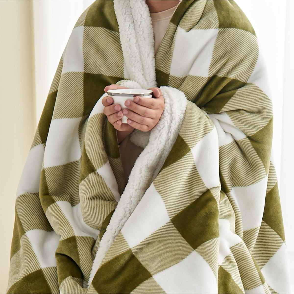 Velvet Plush Sherpa Luxury Bed Blanket - Kinsley Collection - Quarter Circle AK Boutique